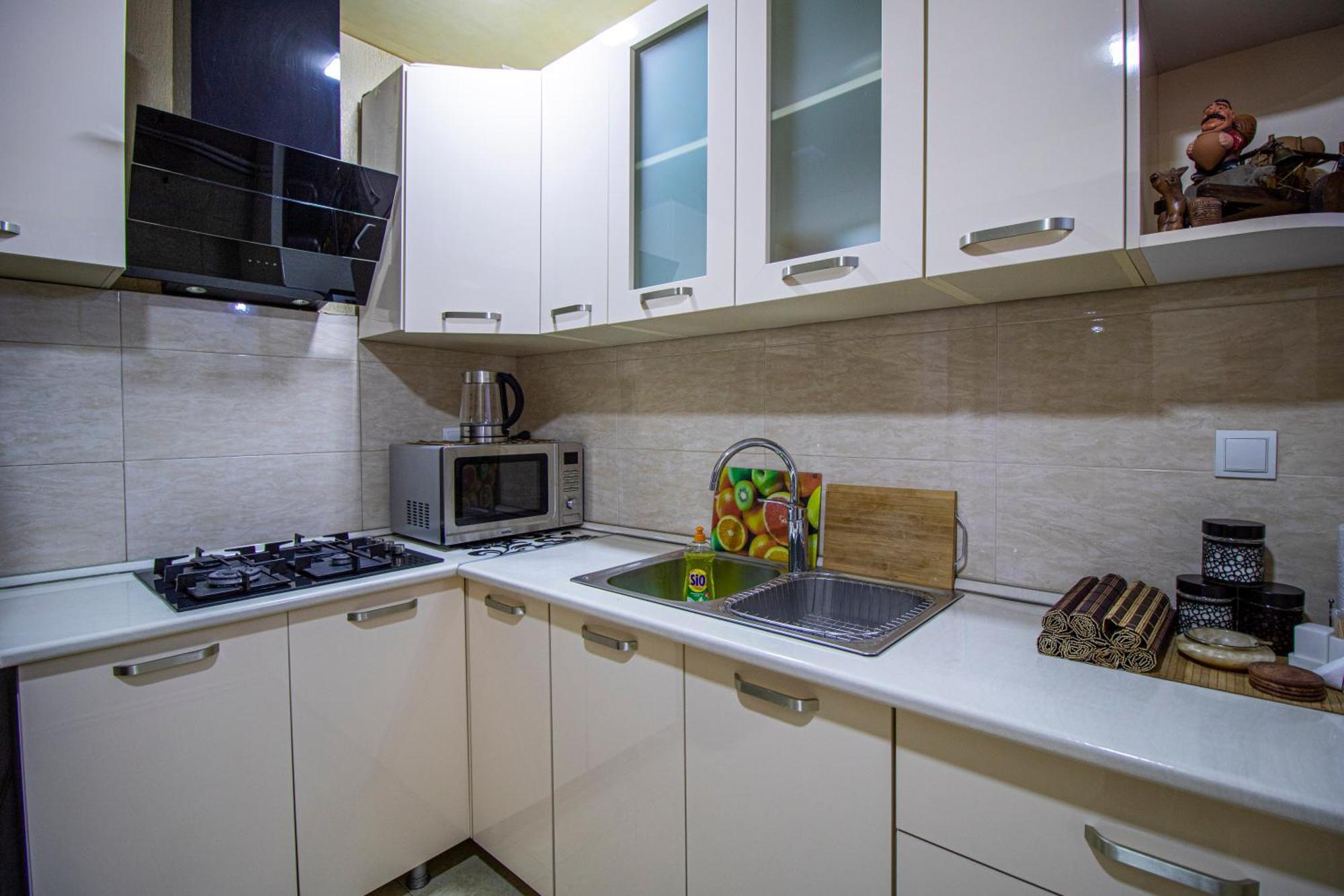 Cozy Apartment On Kostava Tbilisi Exterior photo